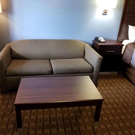 Surestay Hotel By Best Western Теръл Екстериор снимка