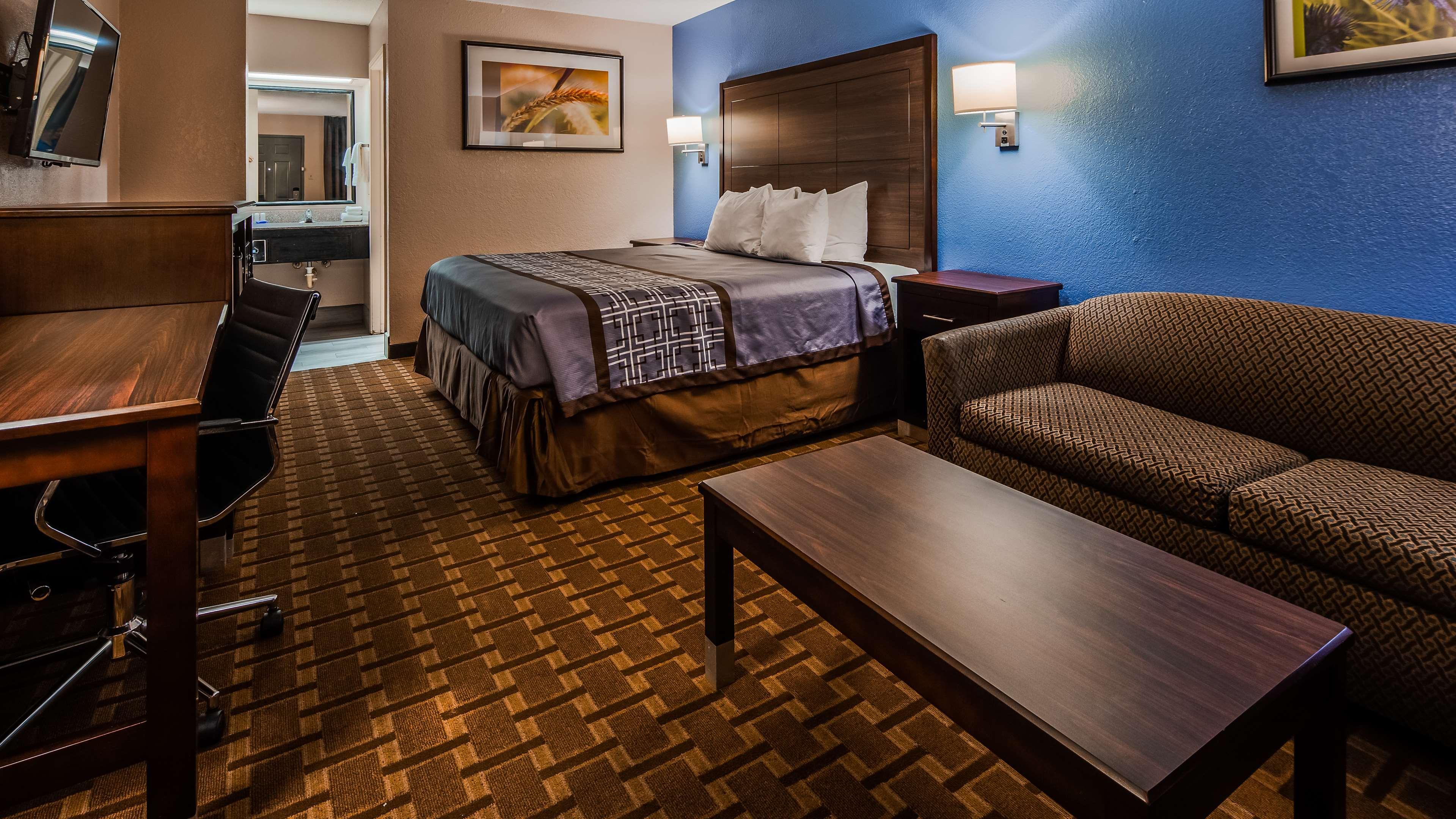 Surestay Hotel By Best Western Теръл Екстериор снимка
