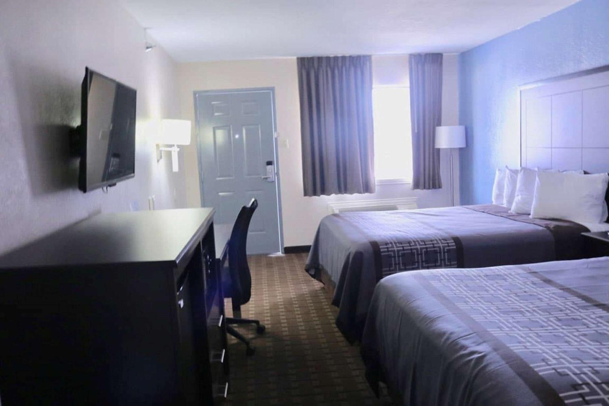 Surestay Hotel By Best Western Теръл Екстериор снимка