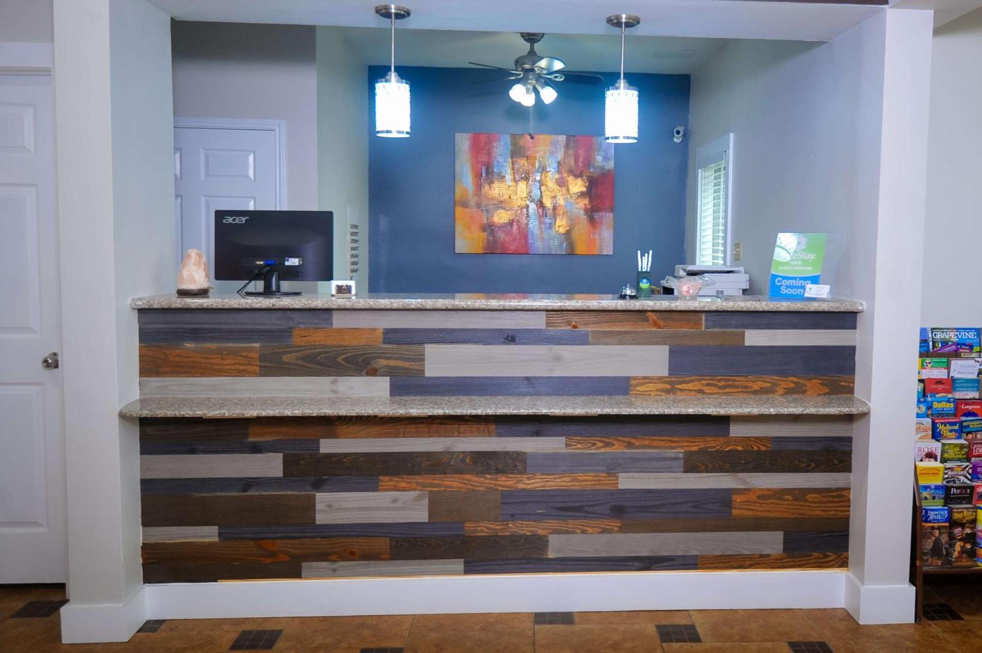 Surestay Hotel By Best Western Теръл Екстериор снимка