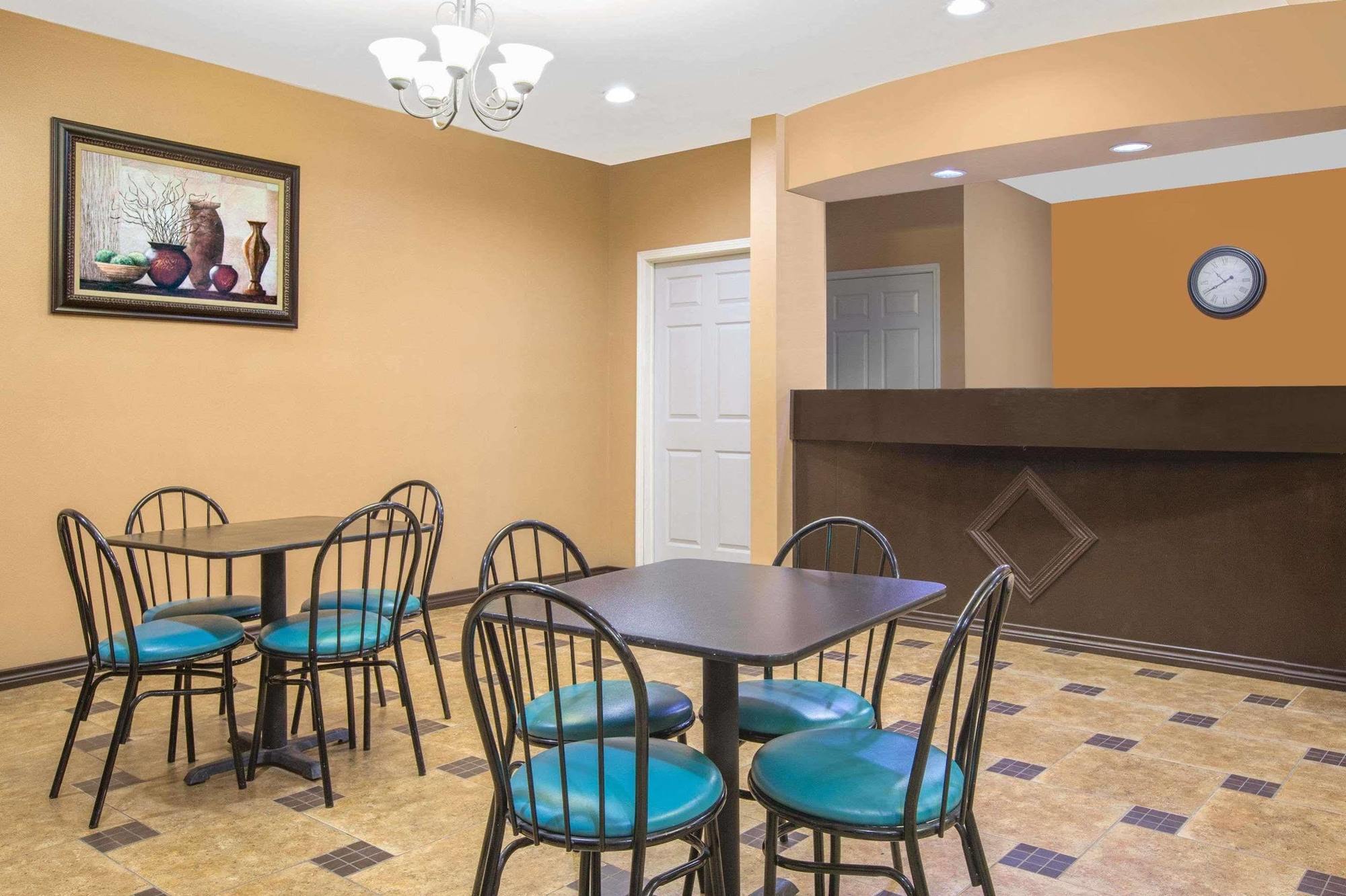 Surestay Hotel By Best Western Теръл Екстериор снимка